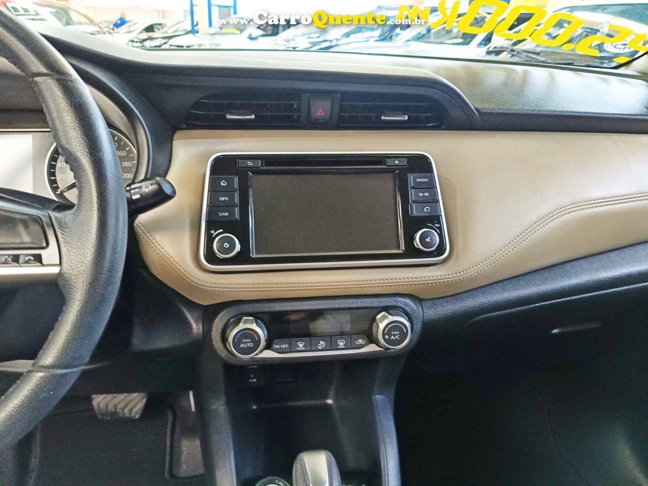 NISSAN KICKS 1.6 16V SL 2019 - Loja