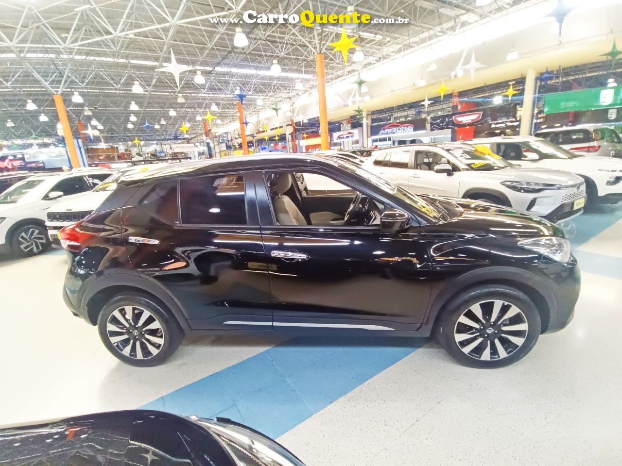 NISSAN KICKS 1.6 16V SL 2019 - Loja