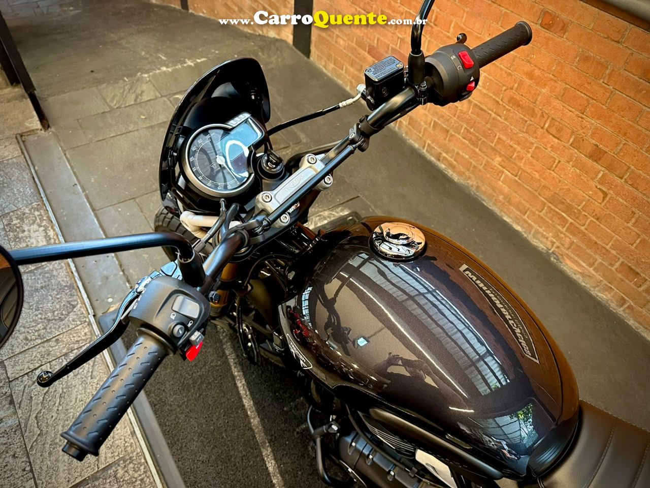 TRIUMPH SCRAMBLER 400 X 2026 - Loja
