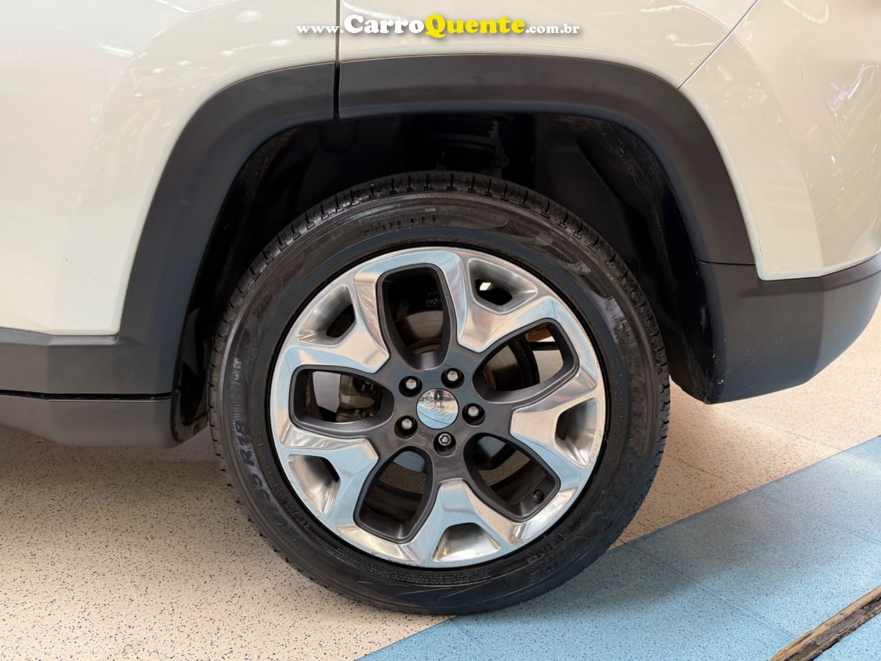 JEEP COMPASS 2.0 16V LIMITED 2017 - Loja