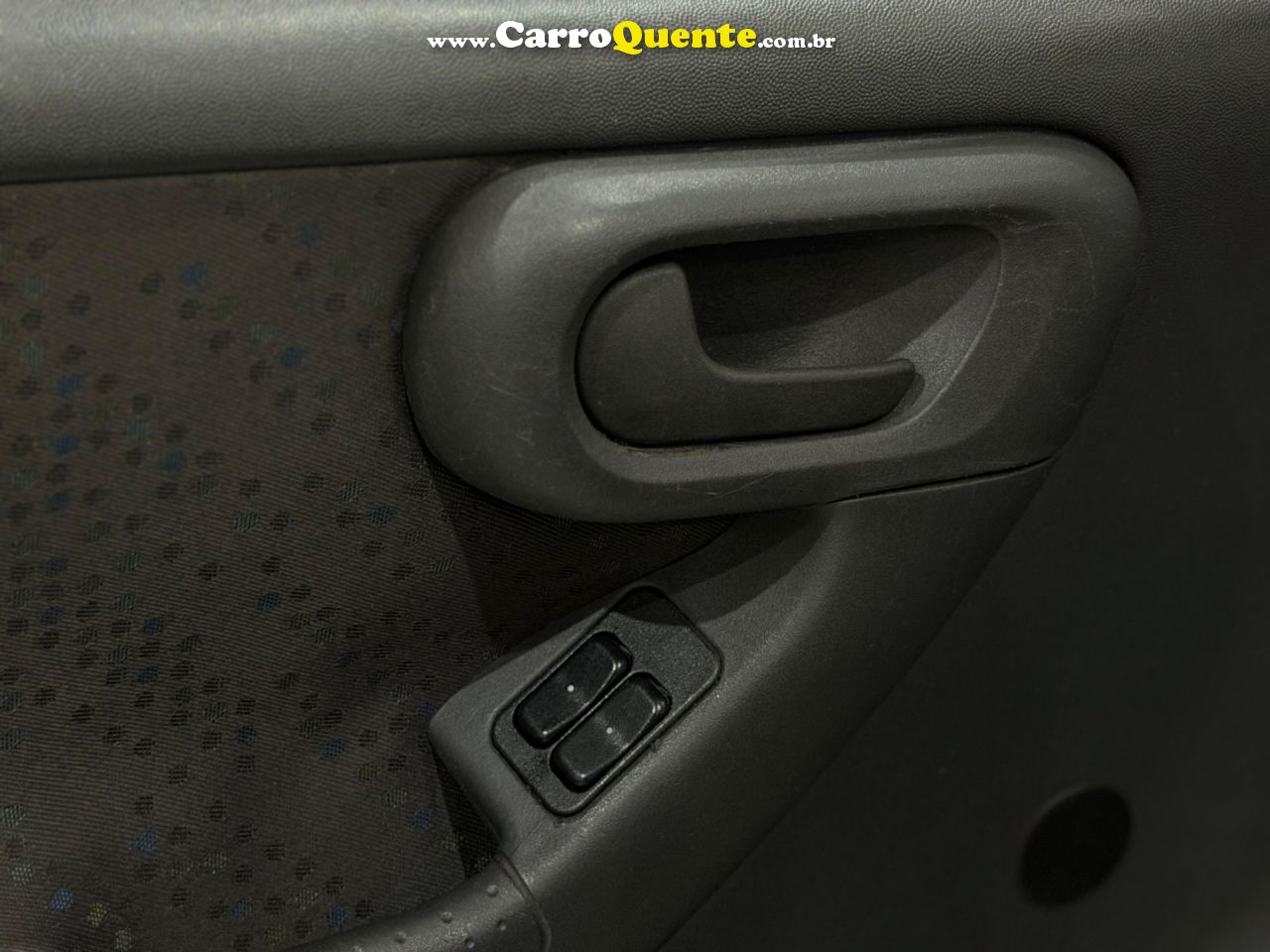 CHEVROLET CORSA 1.4 MPFI MAXX 8V 2011 - Loja