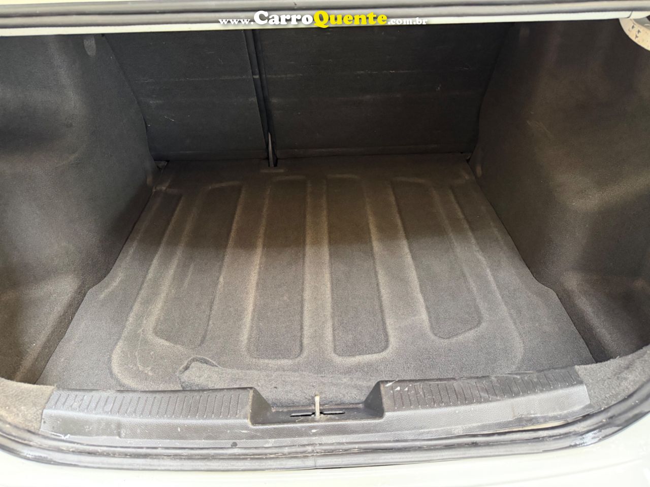 CHEVROLET SONIC 1.6 LTZ 16V 2012 - Loja