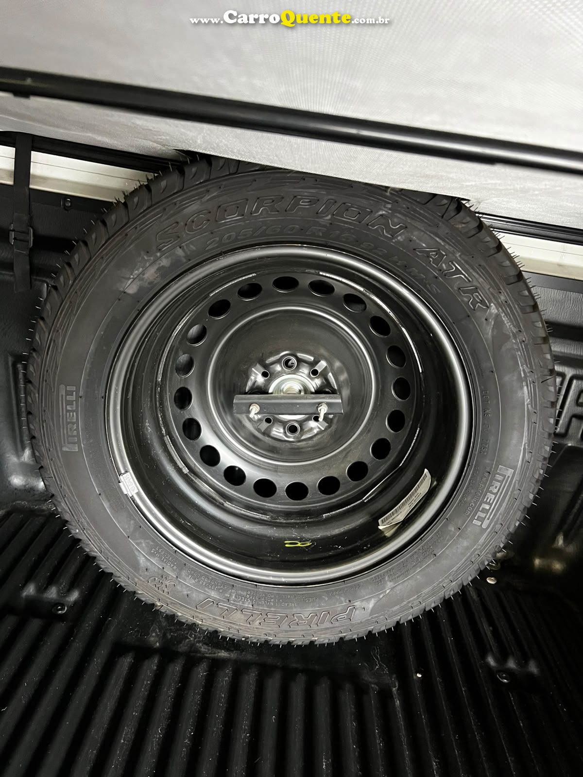 FIAT STRADA 1.8 MPI ADVENTURE CD 16V 2019 - Loja