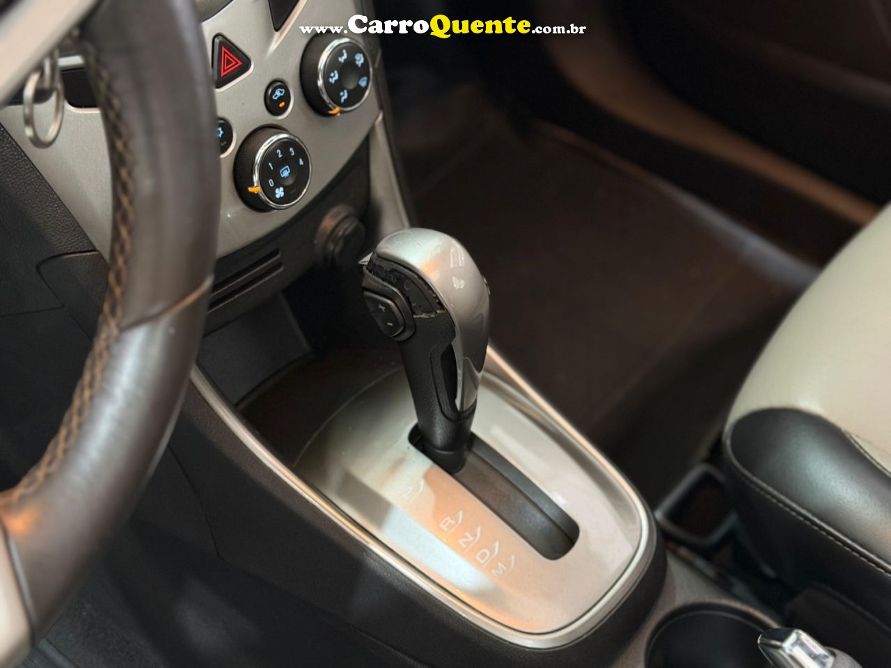 CHEVROLET TRACKER 1.8 MPFI LTZ 4X2 16V 2014 - Loja