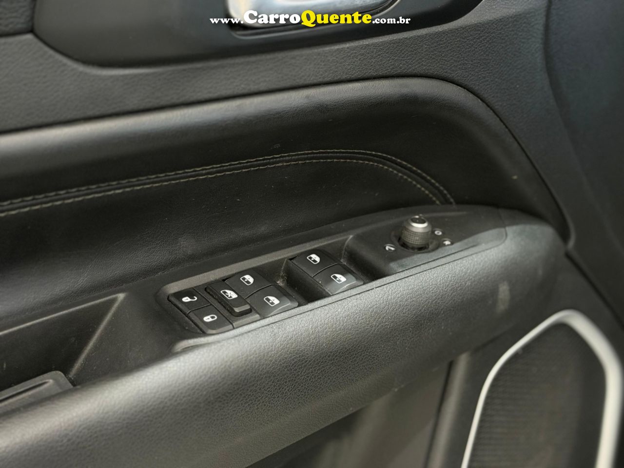JEEP COMPASS 1.3 T270 TURBO LONGITUDE 2022 - Loja