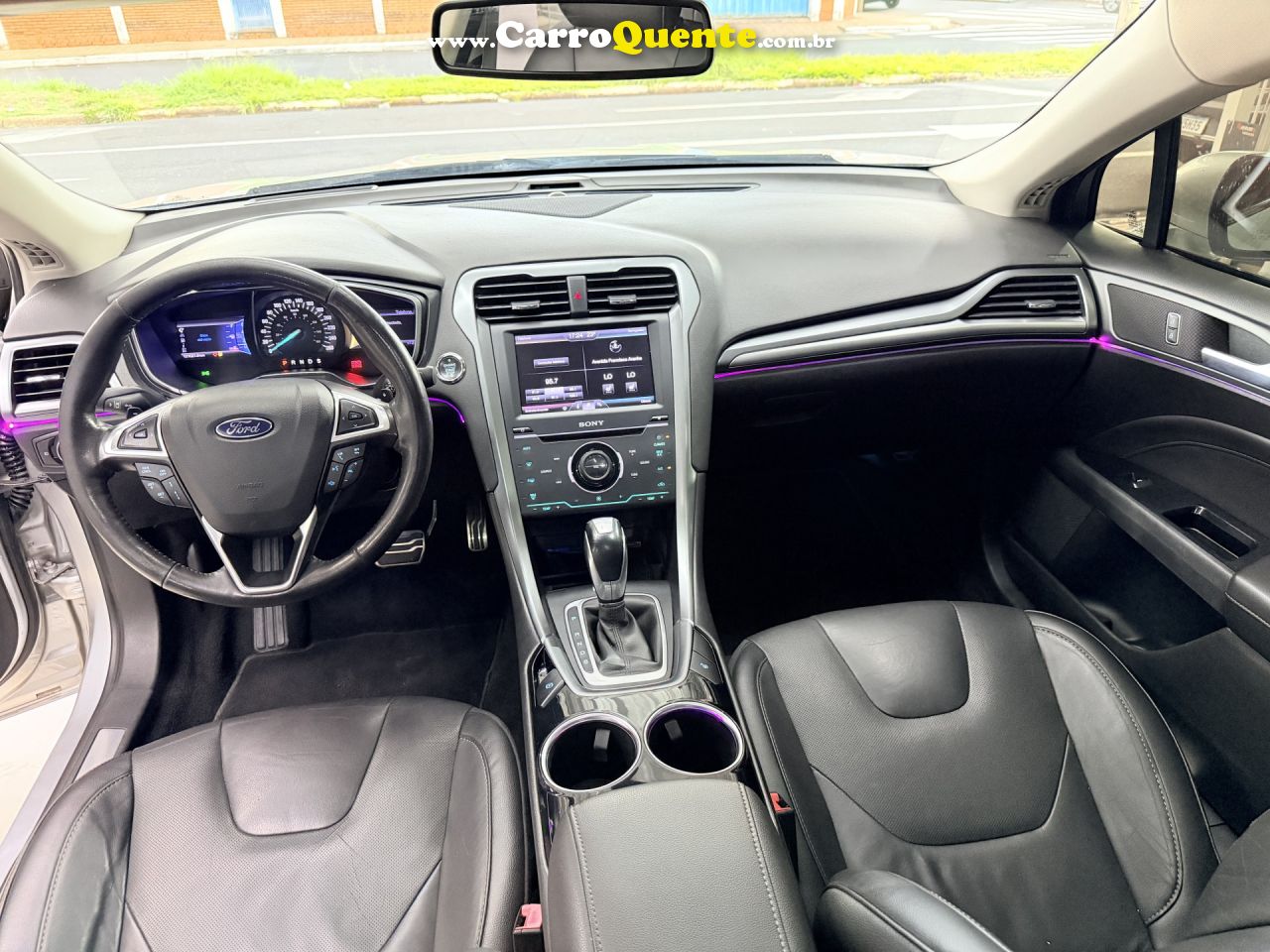 FORD   FUSION TITANIUM 2.0 GTDI ECO. AWD AUT.   PRATA 2013 2.0 GASOLINA - Loja
