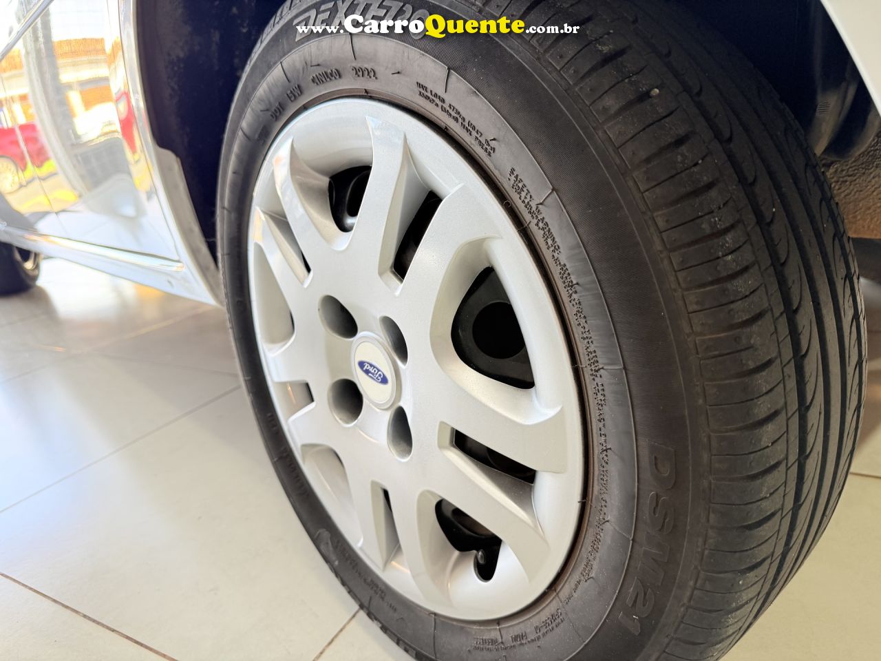 FORD   FIESTA SE 1.0 8V FLEX 5P   BRANCO 2014 1.0 FLEX - Loja