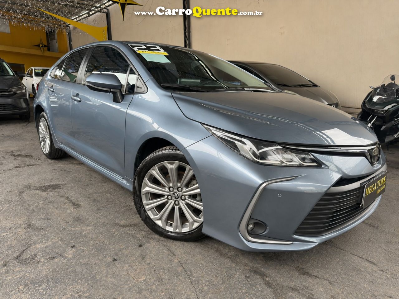 TOYOTA   COROLLA XEI 2.0 FLEX 16V AUT.   CINZA 2023 2.0 FLEX - Loja
