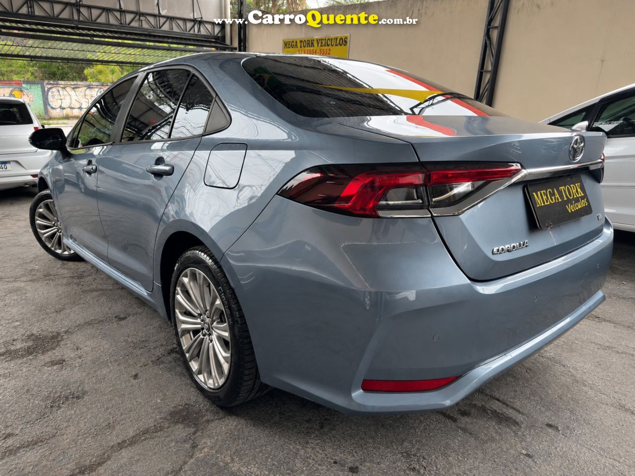 TOYOTA   COROLLA XEI 2.0 FLEX 16V AUT.   CINZA 2023 2.0 FLEX - Loja