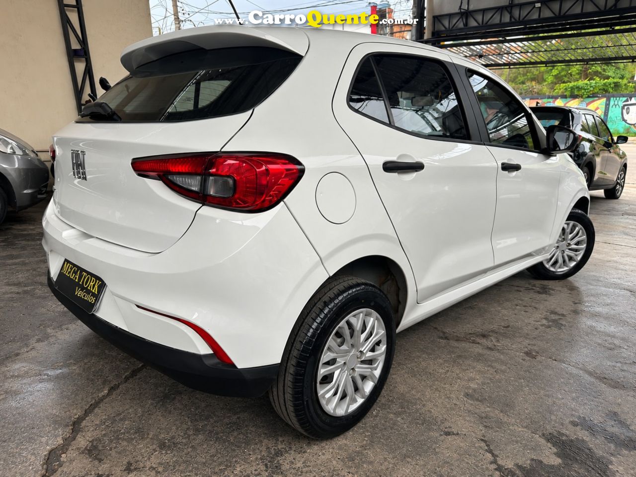 FIAT   ARGO 1.0 6V FLEX.   BRANCO 2023 1.0 FLEX - Loja