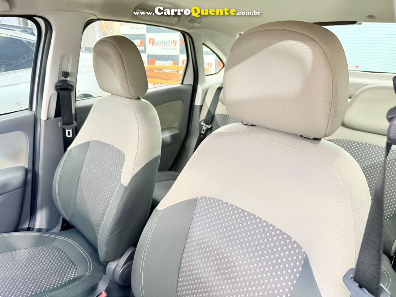 FIAT   GRAND SIENA ESSENCE 1.6 FLEX 16V   BRANCO 2015 1.6 FLEX - Loja