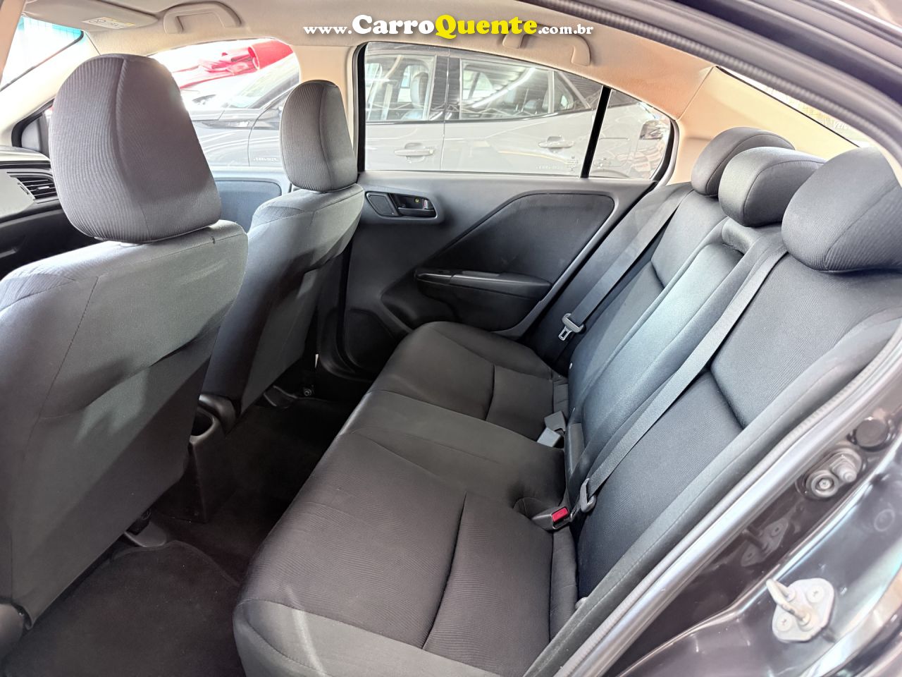 HONDA   CITY SEDAN LX 1.5 FLEX 16V 4P AUT.   MARROM 2015 1.5 FLEX - Loja