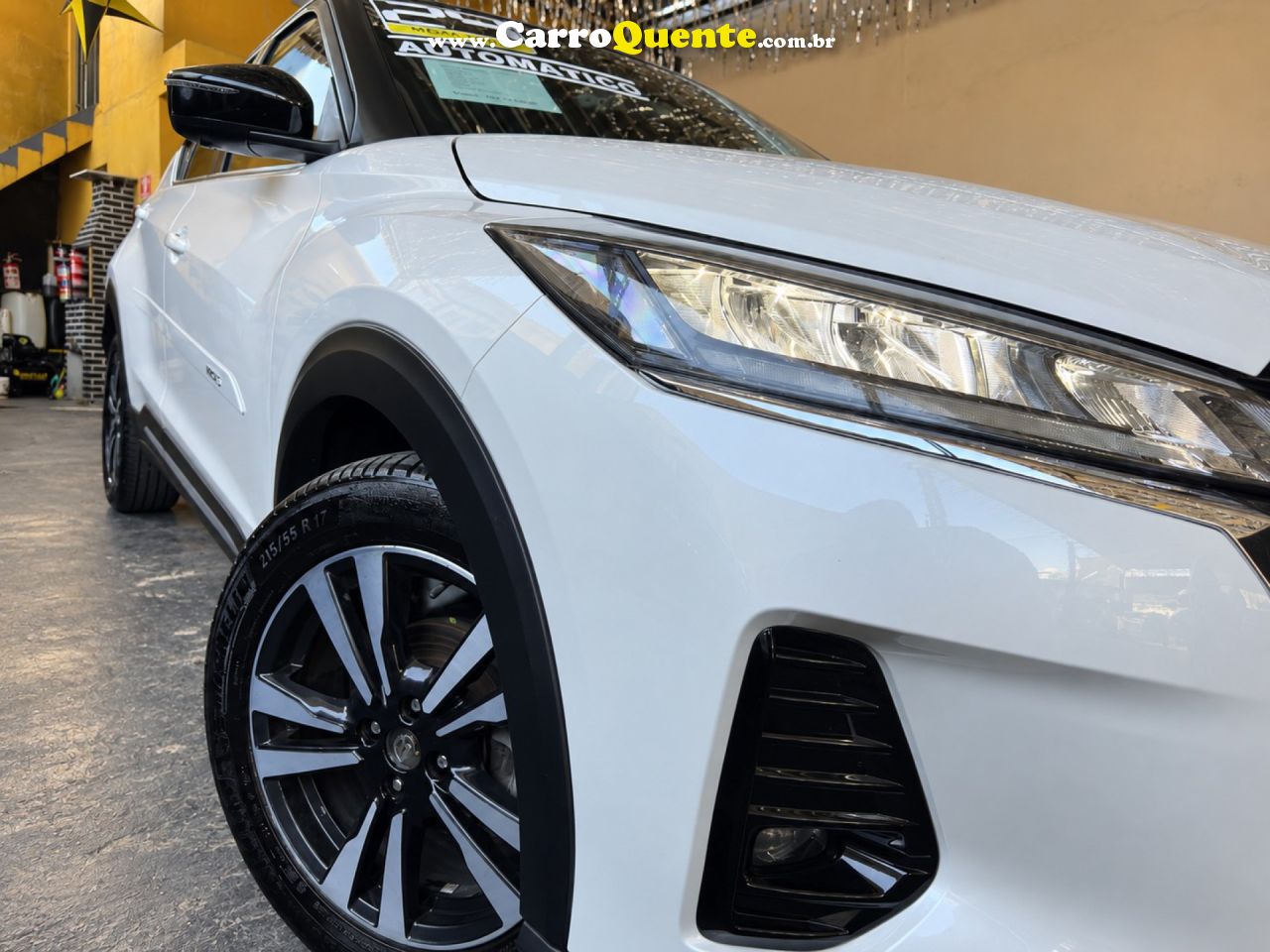 NISSAN   KICKS EXCLUSIVE 1.6 16V FLEX AUT.   BRANCO 2024 1.6 FLEX - Loja