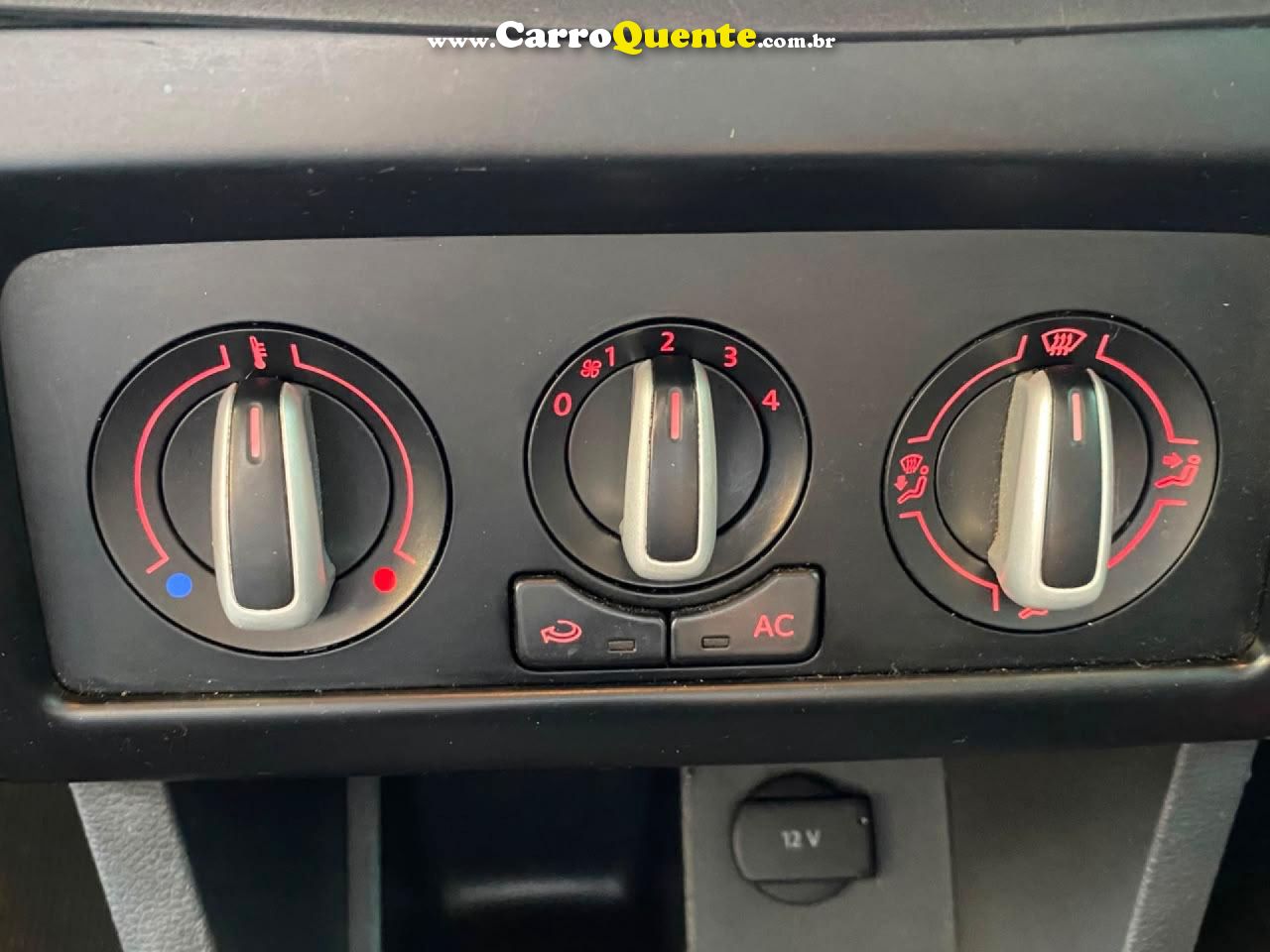 VOLKSWAGEN   FOX 1.6 MI TOTAL FLEX 8V 5P   PRATA 2013 1.6 FLEX - Loja