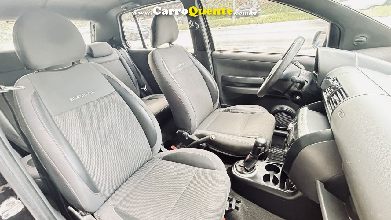 VOLKSWAGEN   FOX 1.0 MI TOTAL FLEX 8V 5P   PRETO 2009 1.0 FLEX - Loja