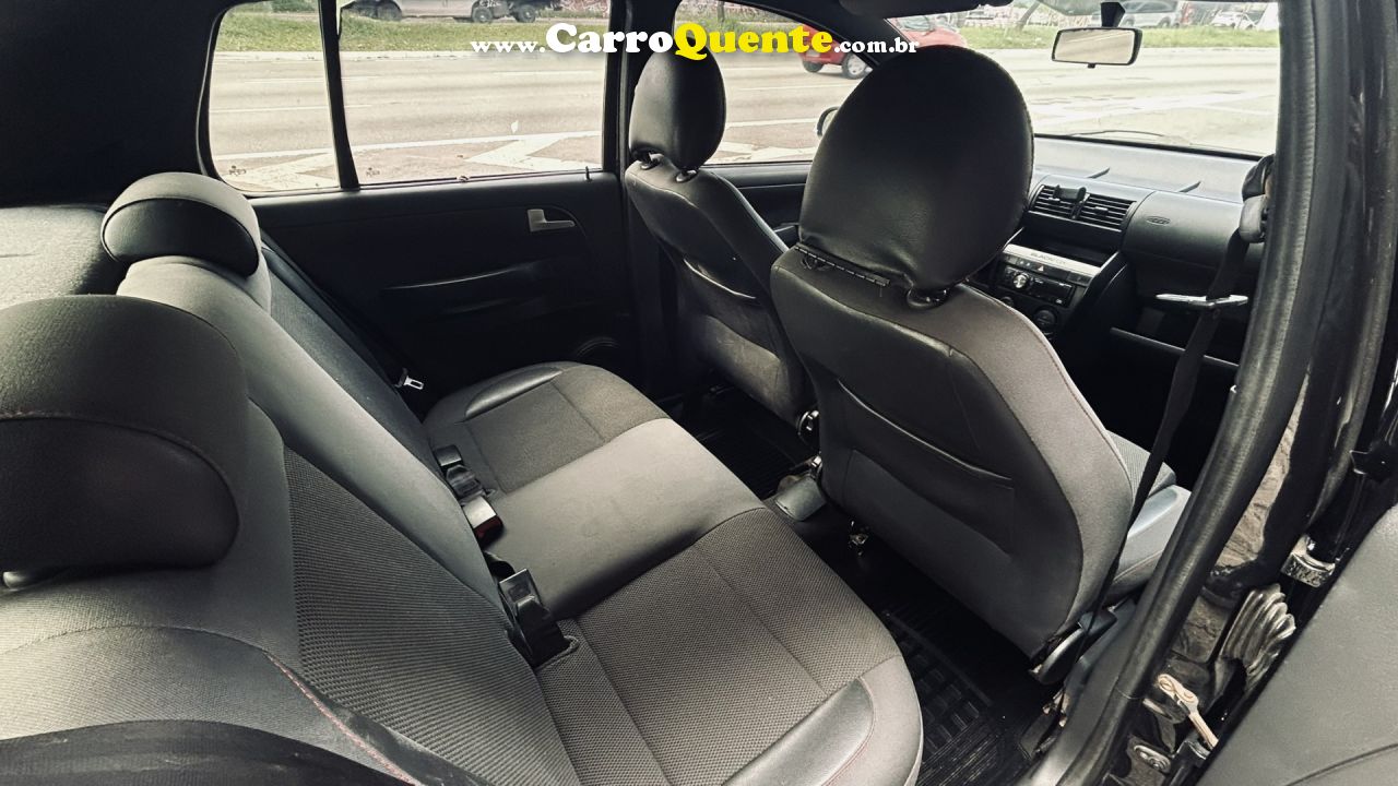 VOLKSWAGEN   FOX 1.0 MI TOTAL FLEX 8V 5P   PRETO 2009 1.0 FLEX - Loja