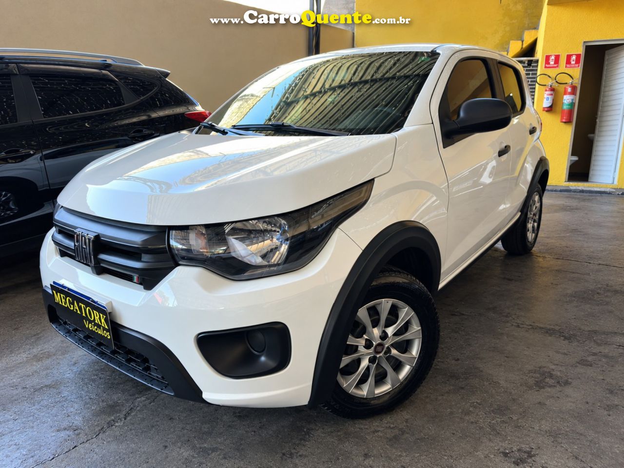FIAT   MOBI LIKE 1.0 FIRE FLEX 5P.   BRANCO 2024 1.0 FLEX - Loja