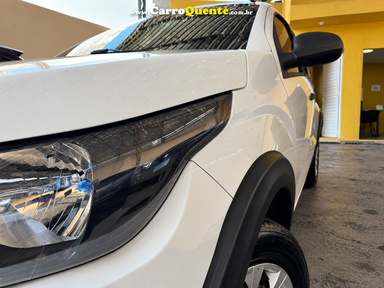 FIAT   MOBI LIKE 1.0 FIRE FLEX 5P.   BRANCO 2024 1.0 FLEX - Loja