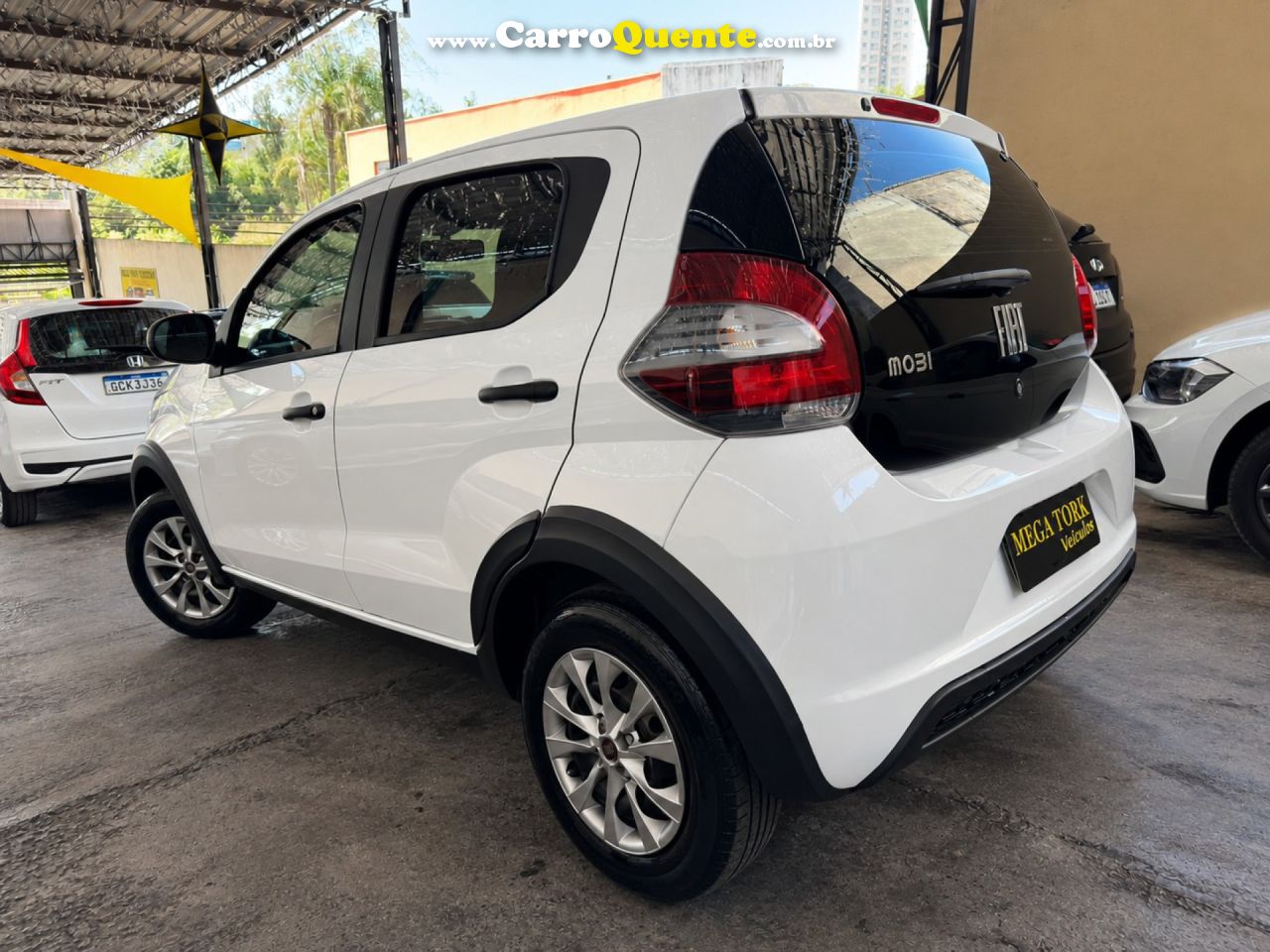 FIAT   MOBI LIKE 1.0 FIRE FLEX 5P.   BRANCO 2024 1.0 FLEX - Loja