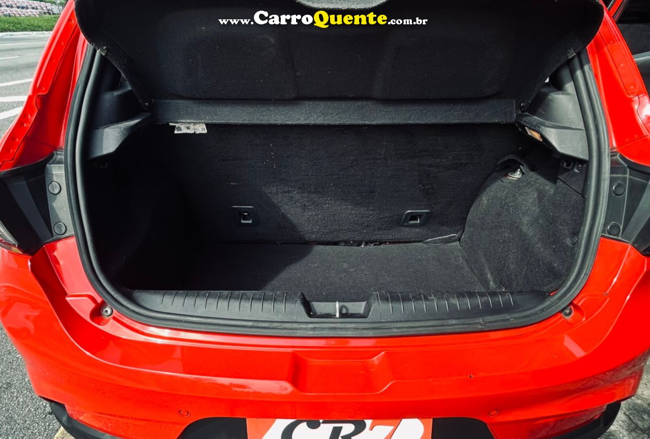 FIAT   ARGO TREKKING 1.3 8V FLEX   VERMELHO 2020 1.3 FLEX - Loja