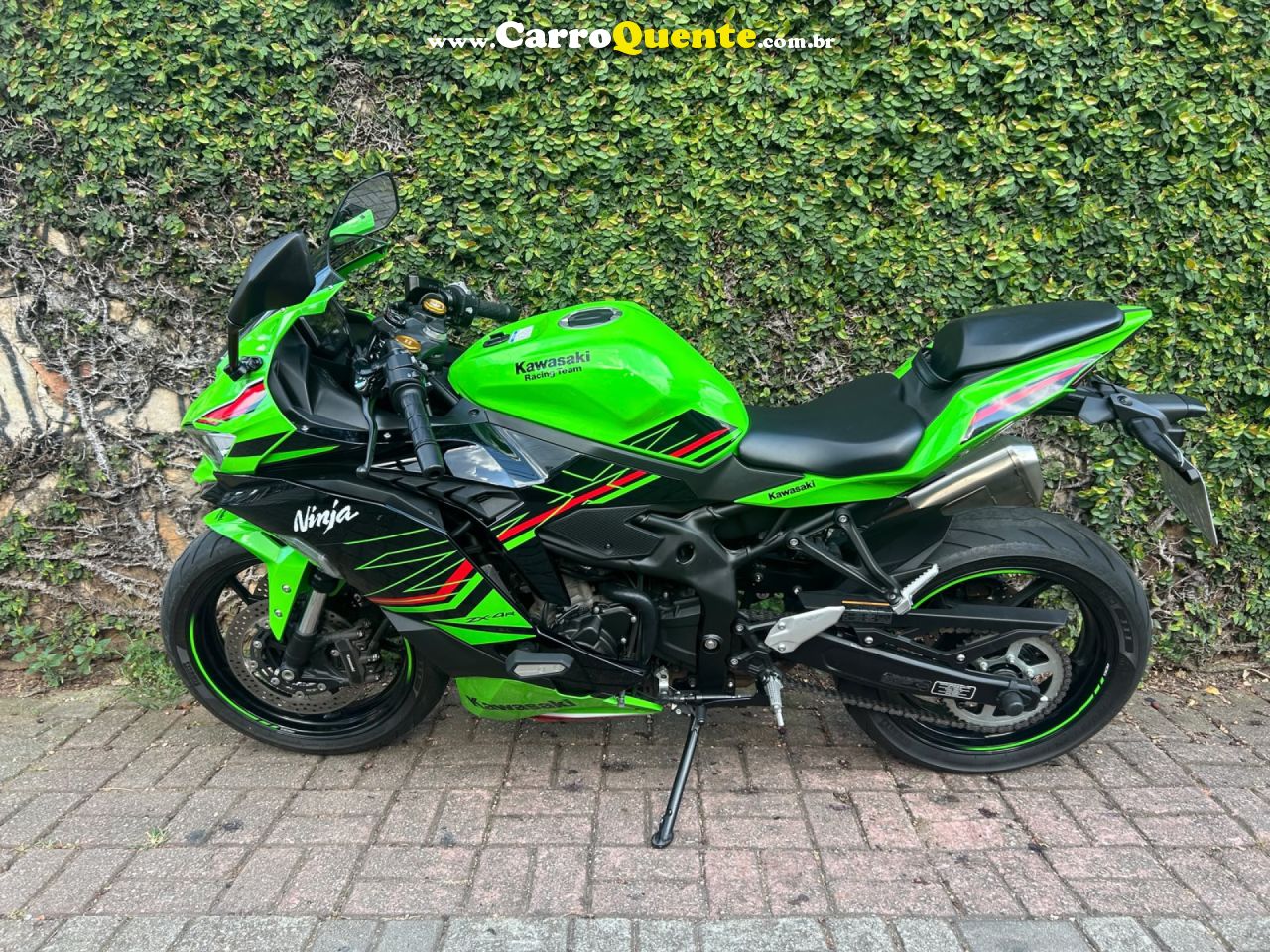 KAWASAKI   ZX 4R   VERDE 2024 400 GASOLINA - Loja