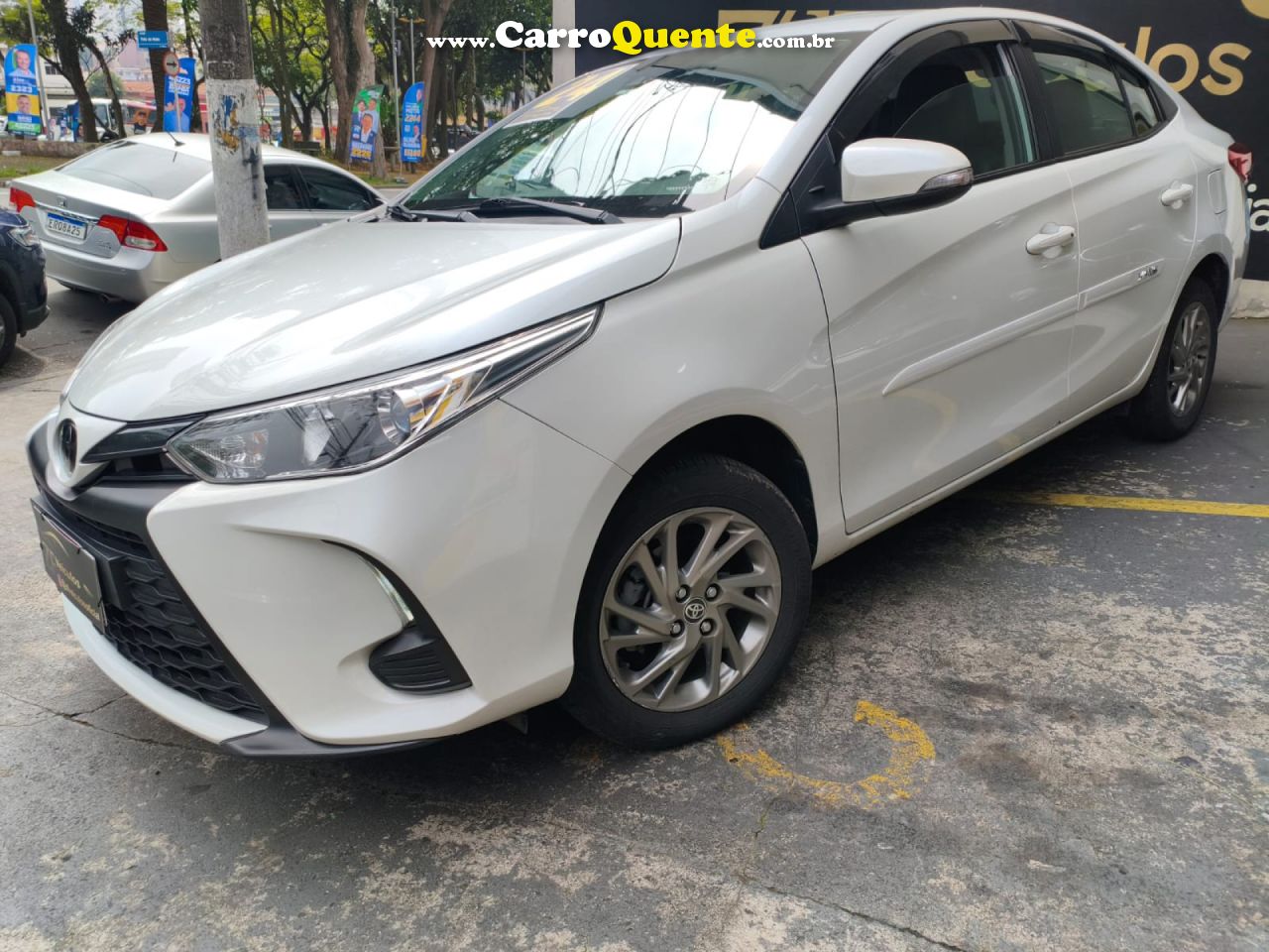 TOYOTA   YARIS XS SEDAN 1.5 FLEX 16V 4P AUT.   BRANCO 2024 1.5 FLEX - Loja