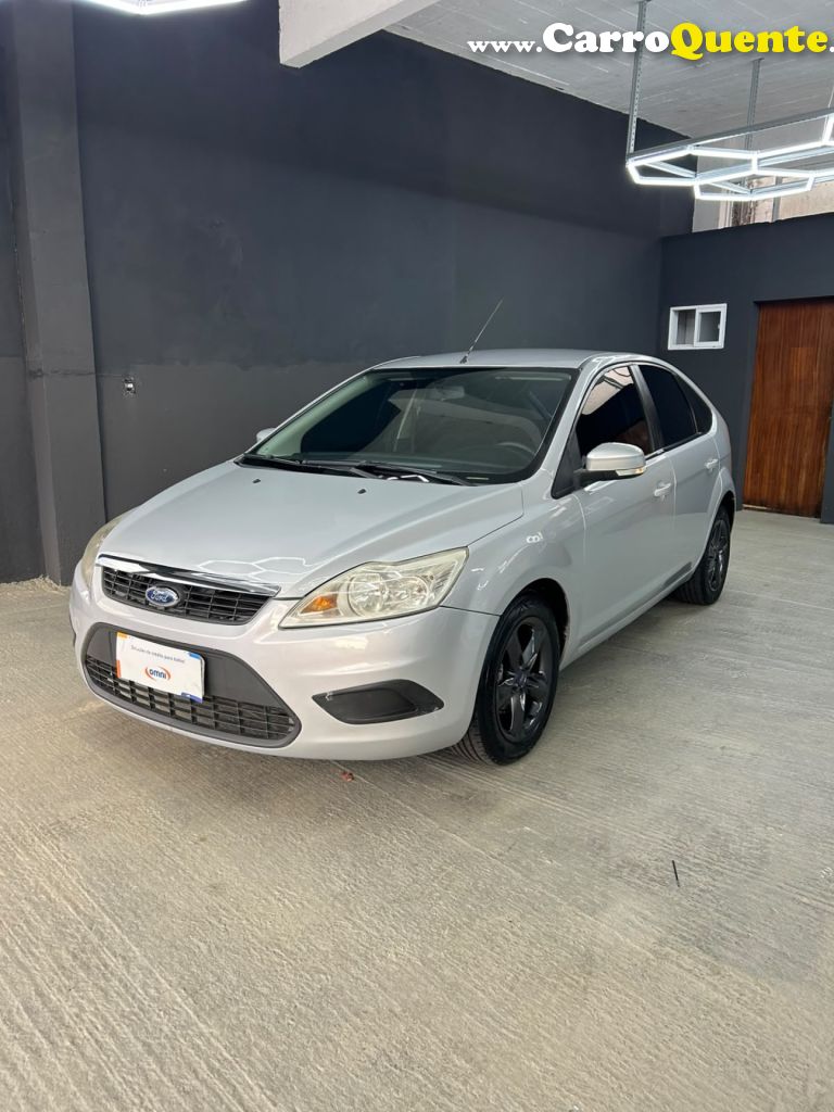 FORD   FOCUS 1.6 SSESE PLUS FLEX 8V16V  5P   PRATA 2013 1.6 FLEX - Loja