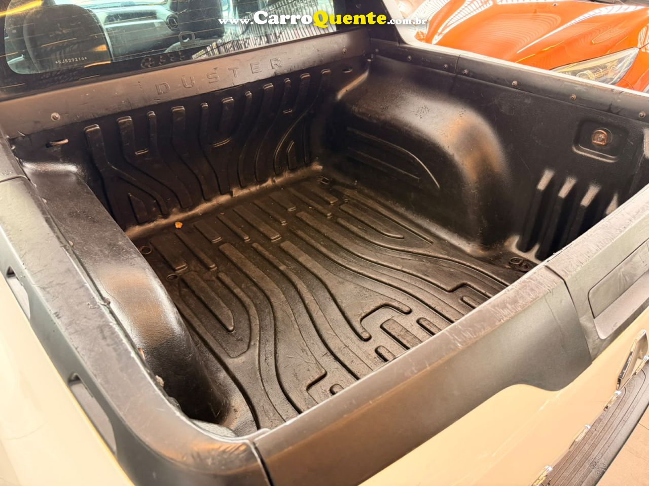 RENAULT   DUSTER OROCH EXPRESS 1.6 FLEX 16V MEC.   BRANCO 2019 1.6 FLEX - Loja
