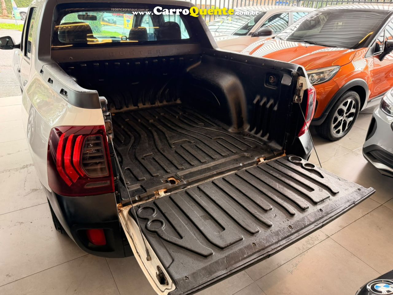 RENAULT   DUSTER OROCH EXPRESS 1.6 FLEX 16V MEC.   BRANCO 2019 1.6 FLEX - Loja