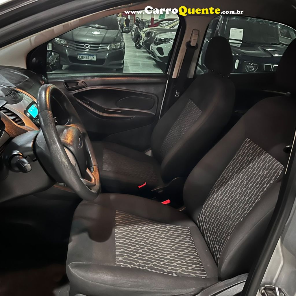 FORD   KA+ SEDAN 1.0 SESE PLUS TIVCT FLEX 4P   PRATA 2020 1.0 FLEX - Loja