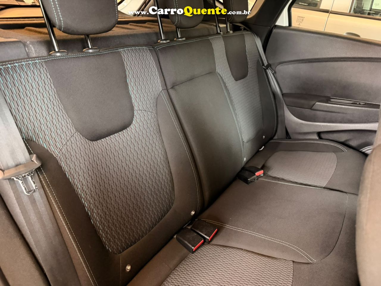 RENAULT   CAPTUR LIFE 1.6 16V FLEX 5P AUT.   BRANCO 2020 1.6 FLEX - Loja