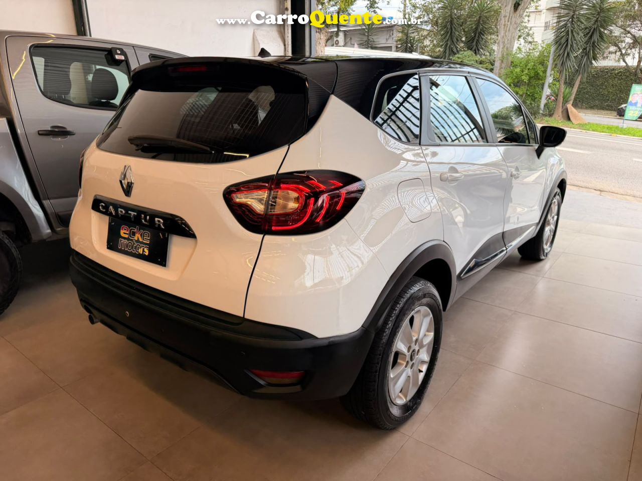 RENAULT   CAPTUR LIFE 1.6 16V FLEX 5P AUT.   BRANCO 2020 1.6 FLEX - Loja