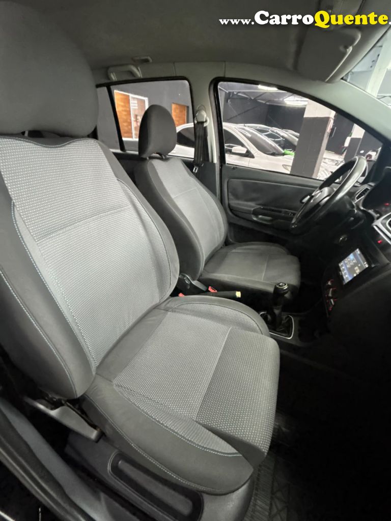 VOLKSWAGEN   SPACEFOX 1.6 1.6 TREND TOTAL FLEX 8V 5P   PRETO 2012 1.6 FLEX - Loja