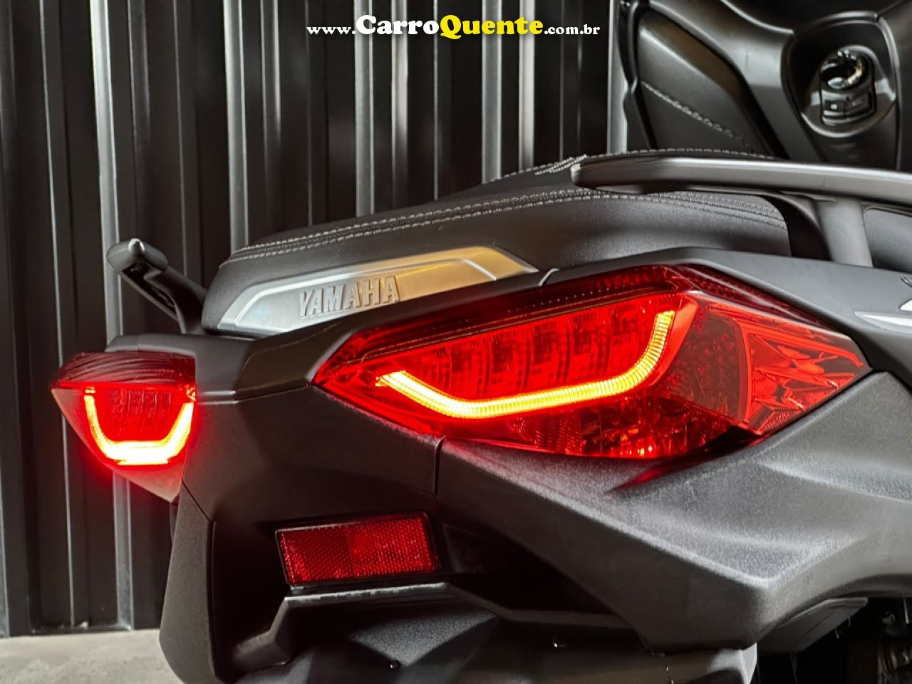 YAMAHA    XMAX 250 LE   PRETO 2022 250 GASOLINA - Loja