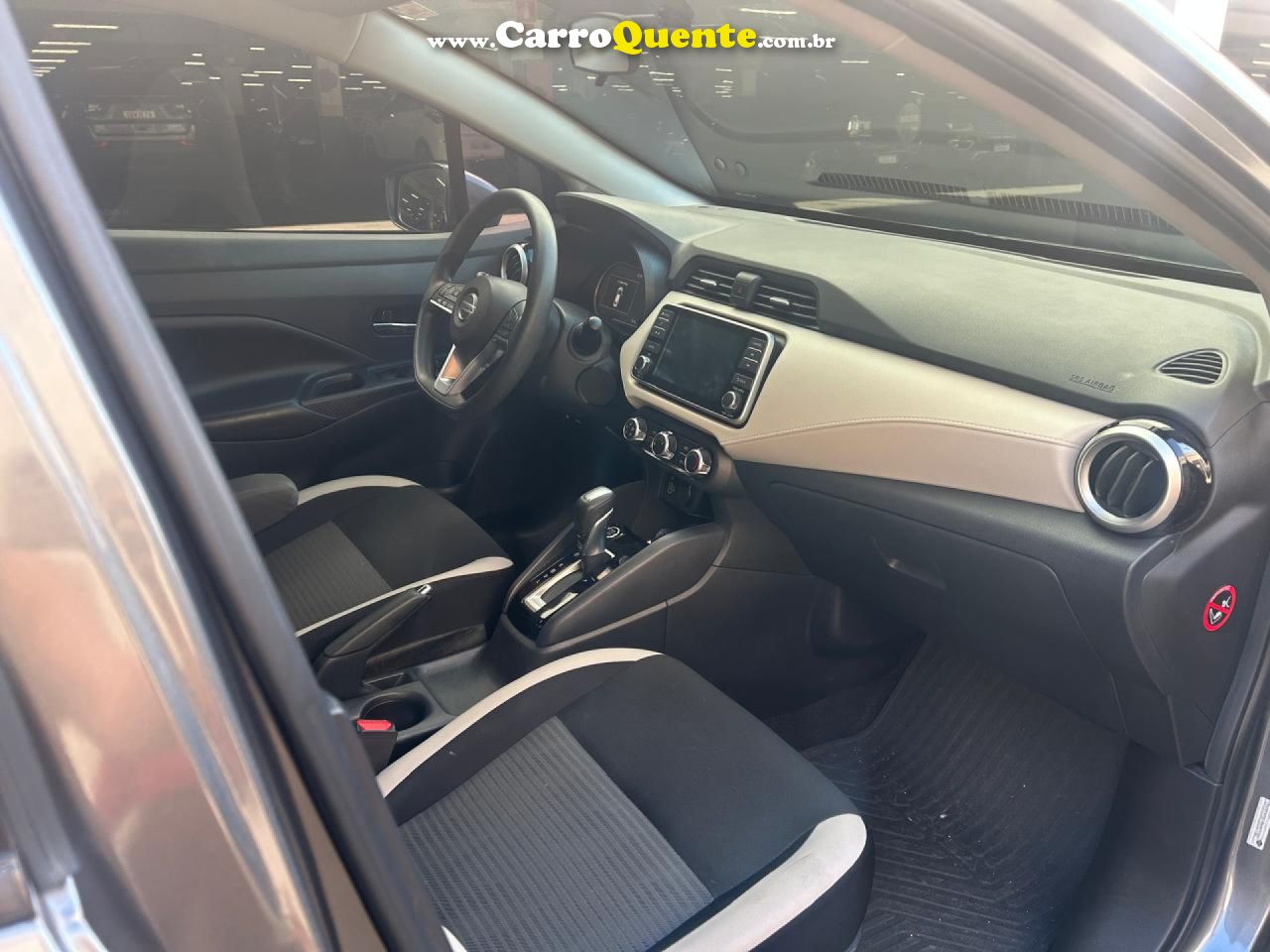 NISSAN   VERSA ADVANCE 1.6 16V FLEX AUT.   CINZA 2022 1.6 FLEX - Loja