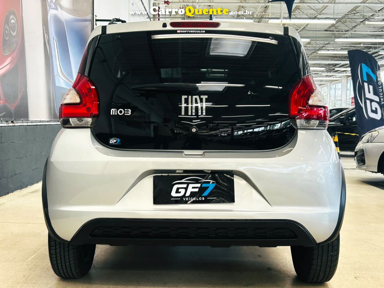 FIAT   MOBI LIKE 1.0 FIRE FLEX 5P.   PRATA 2022 1.0 FLEX - Loja
