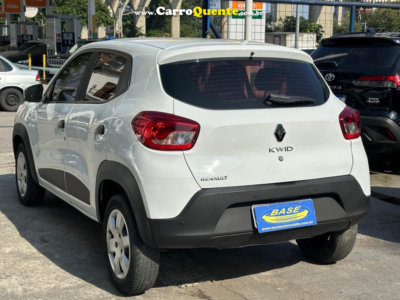 RENAULT   KWID ZEN 1.0 FLEX 12V 5P MEC.   BRANCO 2020 1.0 12V FLEX - Loja