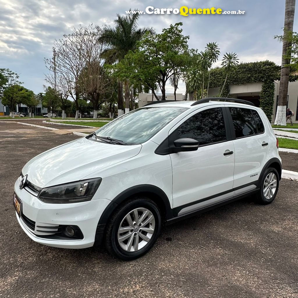 VOLKSWAGEN   FOX TRACK 1.0 FLEX 12V 5P   BRANCO 2018 1.0 FLEX - Loja