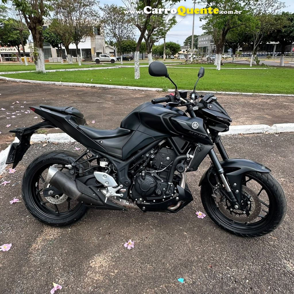 YAMAHA    MT03   PRETO 2023 330 GASOLINA - Loja