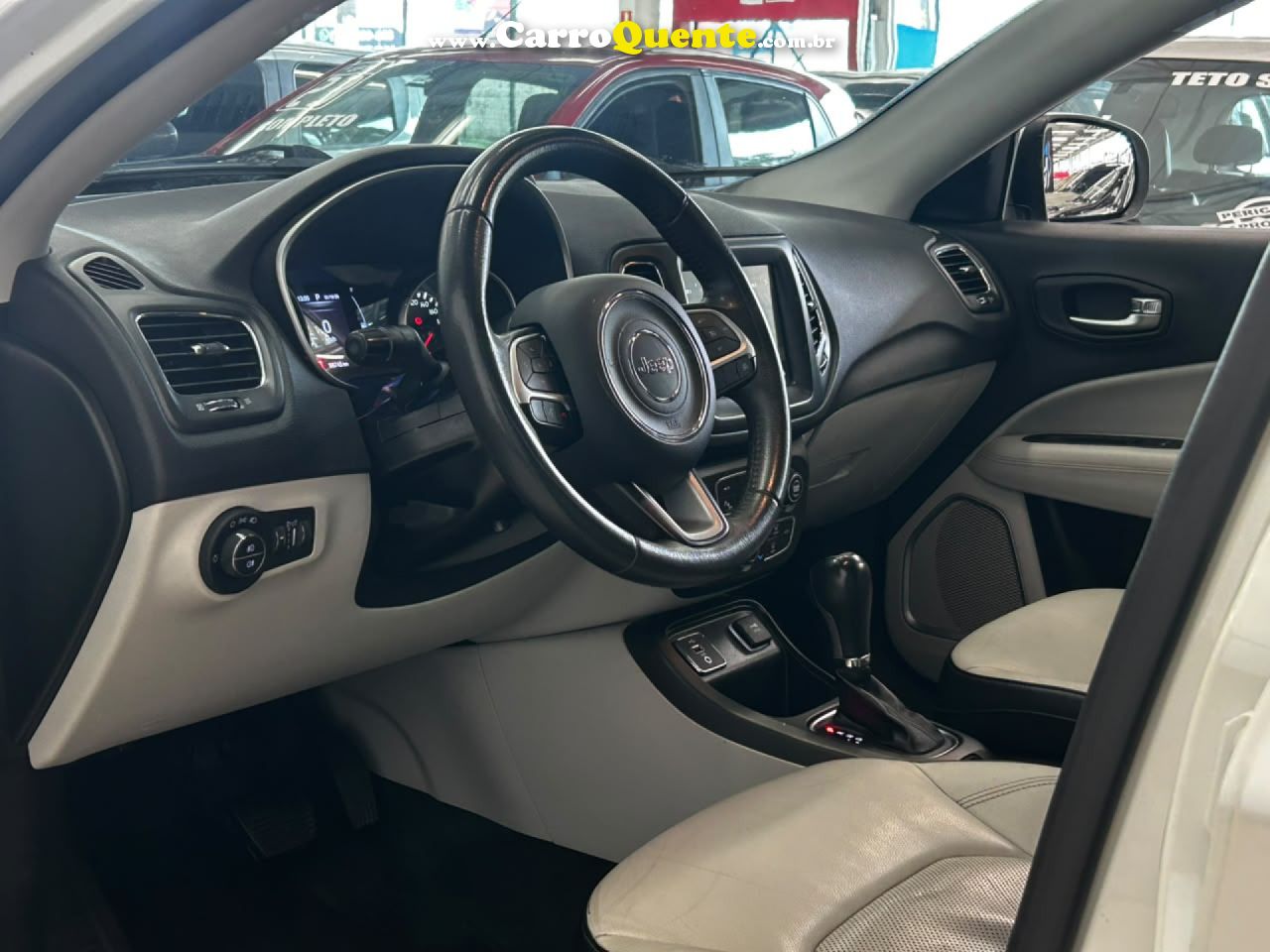 JEEP   COMPASS LONGITUDE 2.0 4X2 FLEX 16V AUT.   BRANCO 2018 2.0 FLEX - Loja