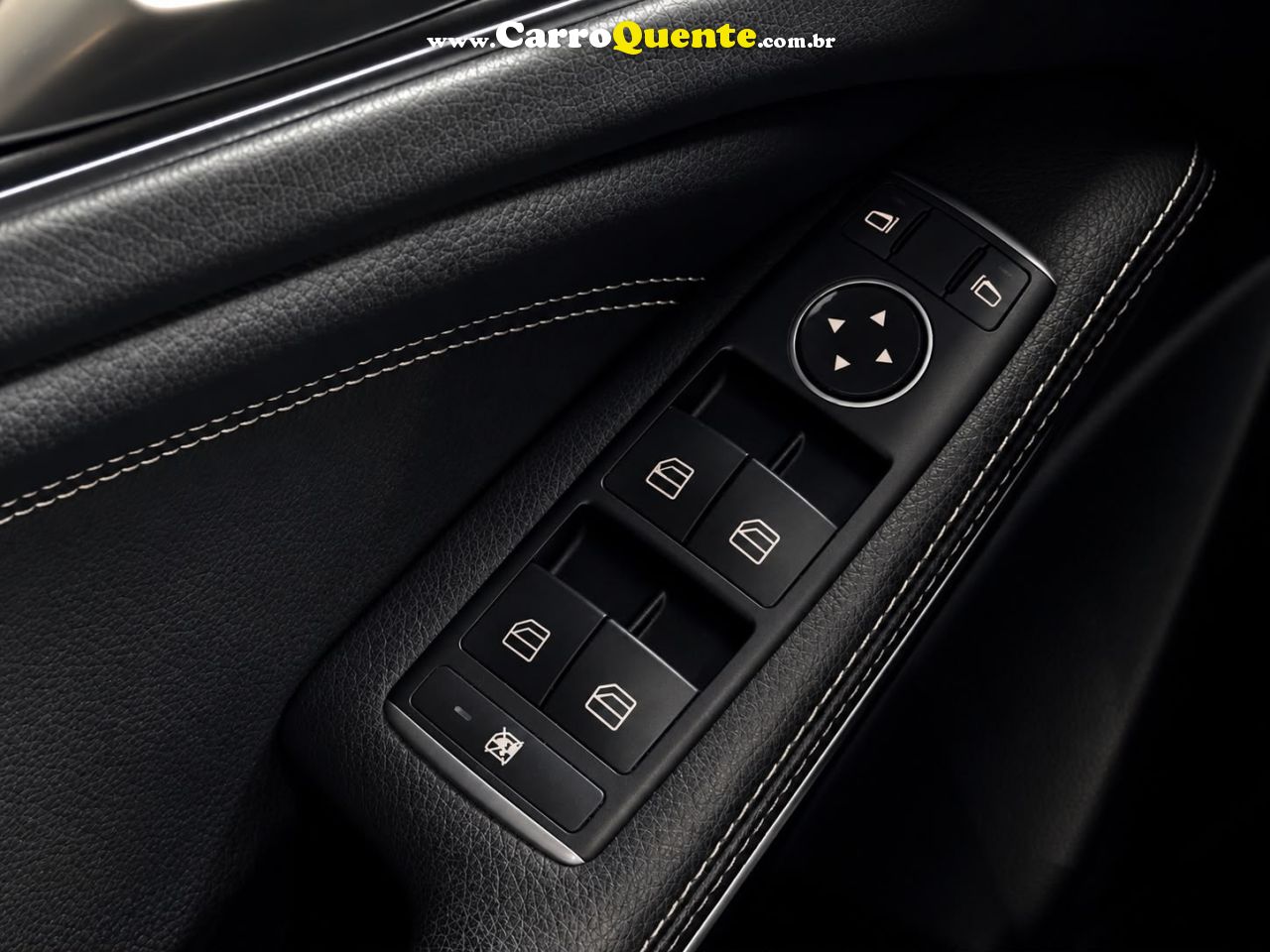 MERCEDES-BENZ GLA 200 1.6 CGI ADVANCE 16V TURBO 2016 - Loja