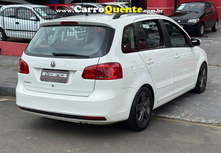 Volkswagen SPACEFOX 1.6 MI TREND 8V FLEX 4P MANUAL - Loja