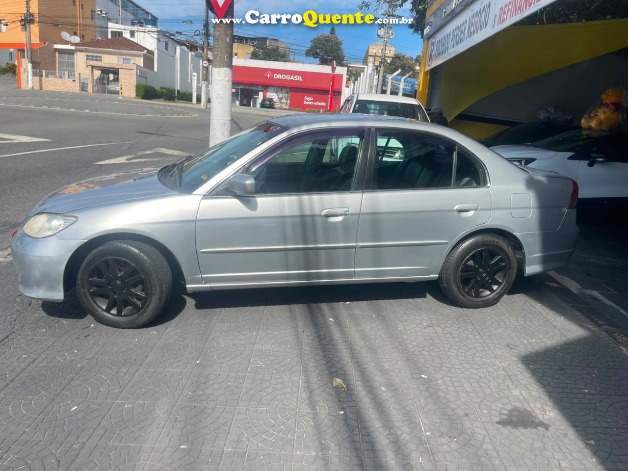 HONDA CIVIC 1.7 LX 16V 2005 - Loja