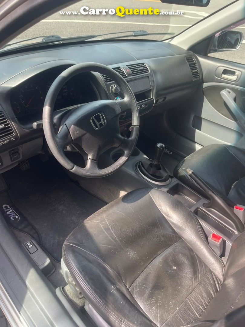 HONDA CIVIC 1.7 LX 16V 2005 - Loja