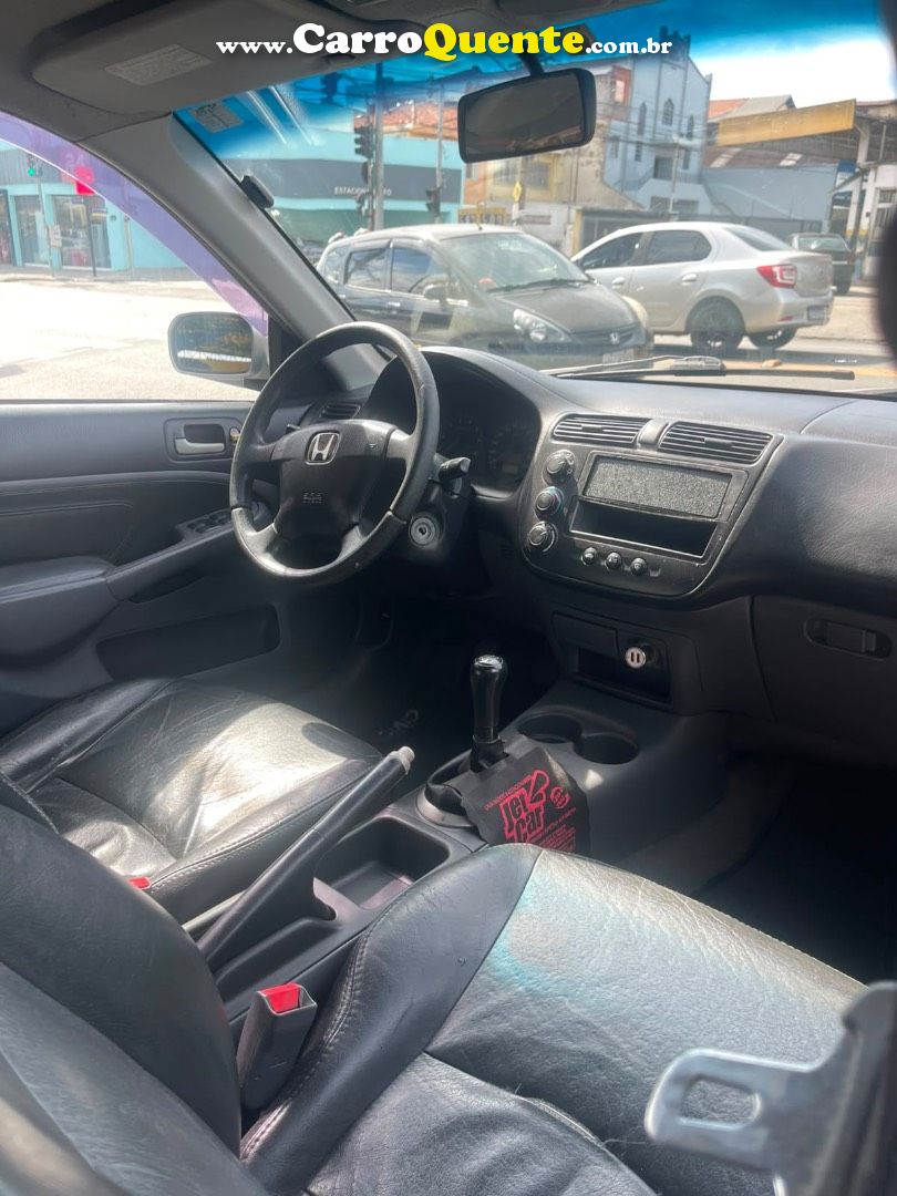 HONDA CIVIC 1.7 LX 16V 2005 - Loja