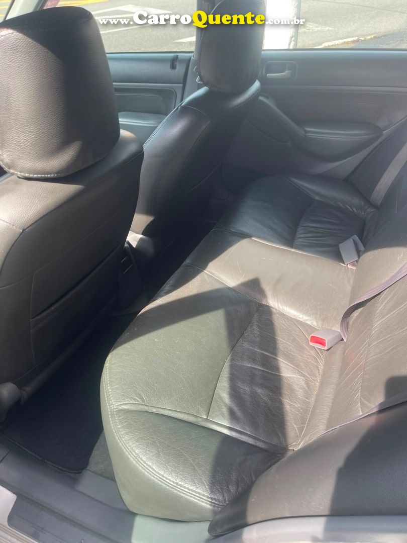 HONDA CIVIC 1.7 LX 16V 2005 - Loja