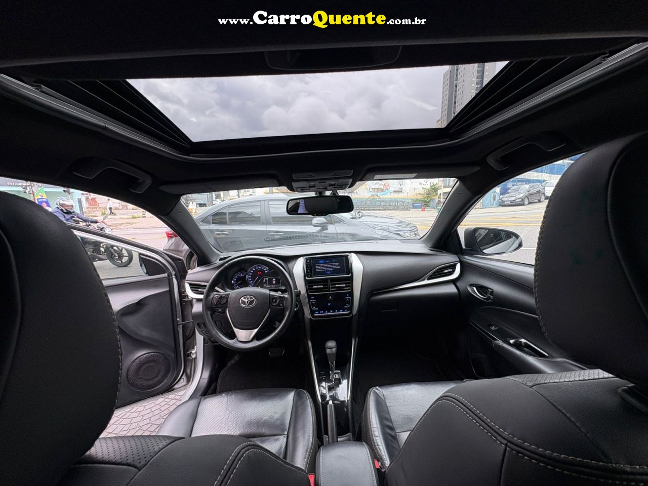 TOYOTA YARIS 1.5 HB XLS 16V 2019 - Loja
