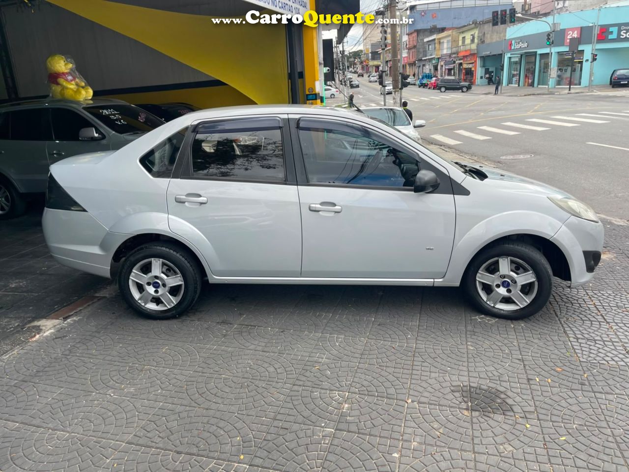 FORD FIESTA 1.6 ROCAM SEDAN 8V 2014 - Loja
