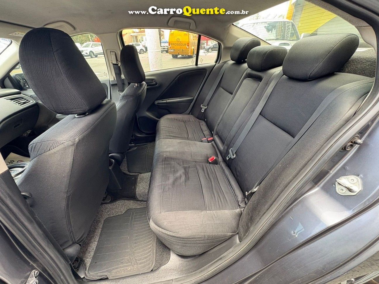 HONDA CITY 1.5 LX 16V 2015 - Loja