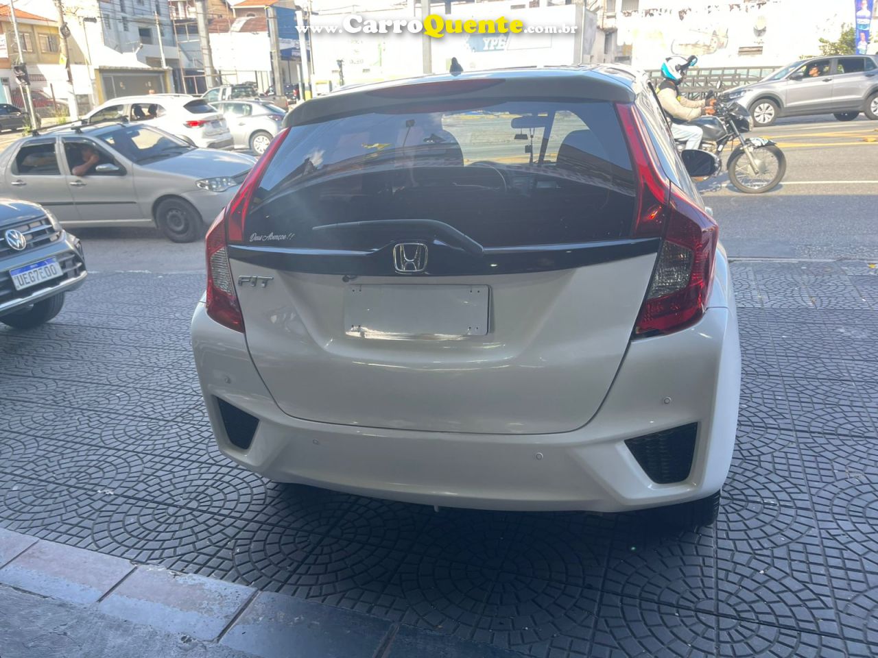 HONDA FIT 1.5 LX 16V 2015 - Loja
